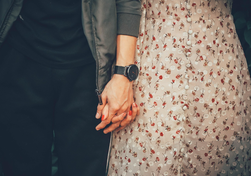 Kuva: Kun suhde on "ihan hyvä" mutta sydän on yksin